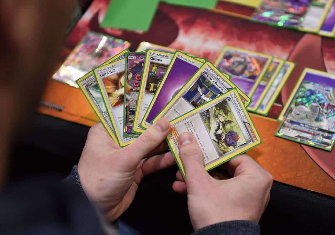 הונאת כספי סיוע מקוממת במיוחד: בעל עסק קיבל הלוואה ממשלתית ורכש קלף פוקימון ב-57 אלף דולר