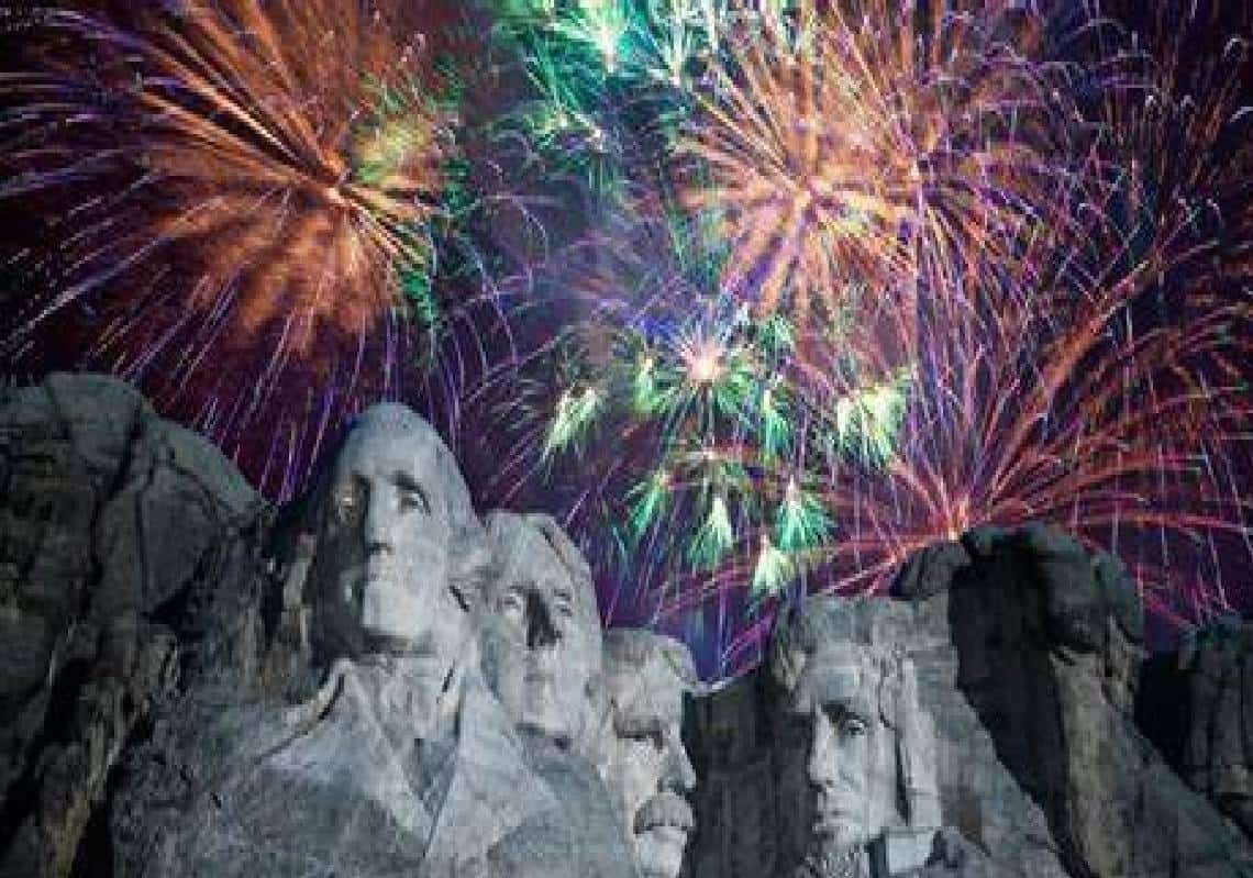 אמריקה חוגגת את ה-4 ביולי: היום בו ג'פרסון הגשים את נבואת לוק - והעולם כולו נברא מחדש