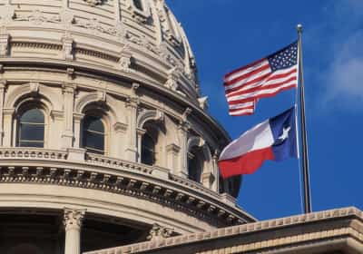 טקסס מעגנת בחוקה: אין מס רווחי הון, ירושה או ניירות ערך - לעולם