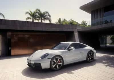 הונאה בסן דייגו: עוזרת אישית גנבה מיליונים, קנתה פורשה ובית יוקרתי - ולא עצרה גם כשנתפסה