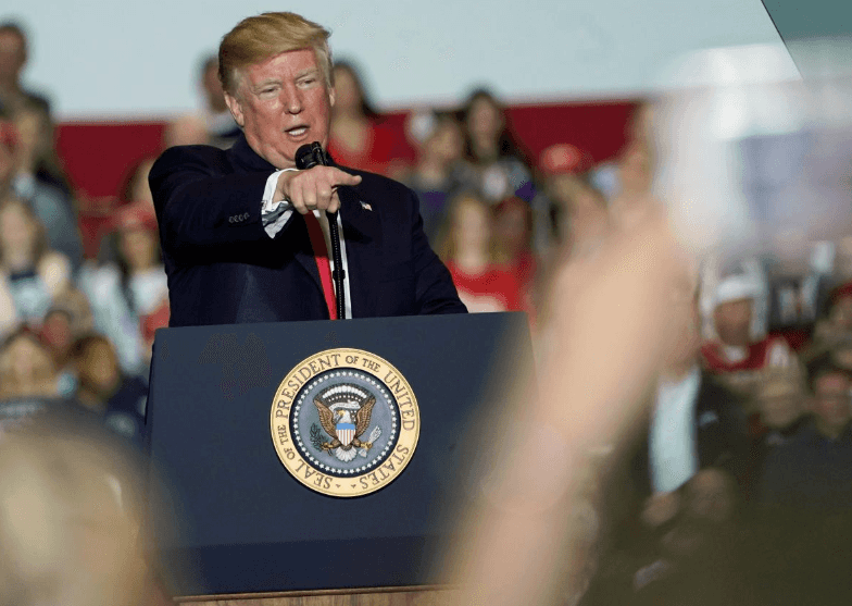 הנשיא טראמפ מאיים שוב להשבית את הממשלה אם לא יימצא מימון נוסף לחומה בגבול מקסיקו