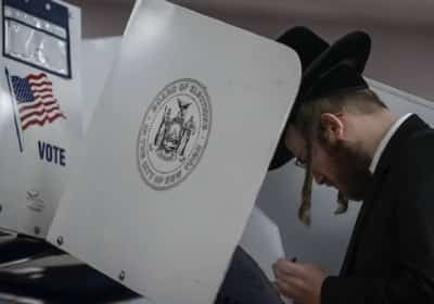היהודים בניו יורק מפנים עורף לדמוקרטים? הסקר שמטלטל את המפה הפוליטית