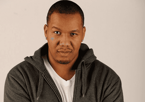 המפיק המוערך התנצל בעקבות הציוצים האנטישמיים: 'ניסיון גרוע להצחיק'