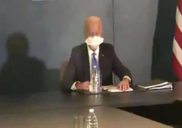 גם זו דרך להתחמק: הכתב שאל שאלה, ביידן ענה - "למה אתה היחיד שתמיד צועק שאלות?"