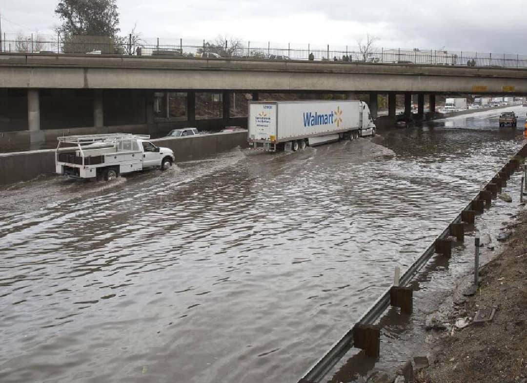קליפורניה בסכנת הצפה: מדענים מזהירים מפני אל ניניו "סופר" שעלול להיות החזק ביותר מזה מאה וחמישים שנה