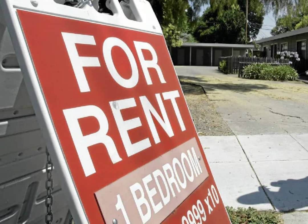 מן האסון אל הקריסה: כך הפכו ניצולי השריפות לטרף כלכלי