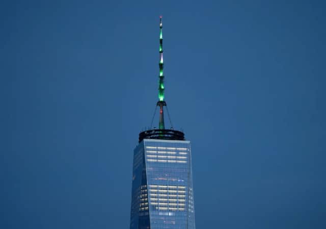 מושלת ניו יורק מעוררת סערה: הכריזה על ינואר כחודש עבור המורשת המוסלמית - ו'מגדל החירות' הואר בירוק