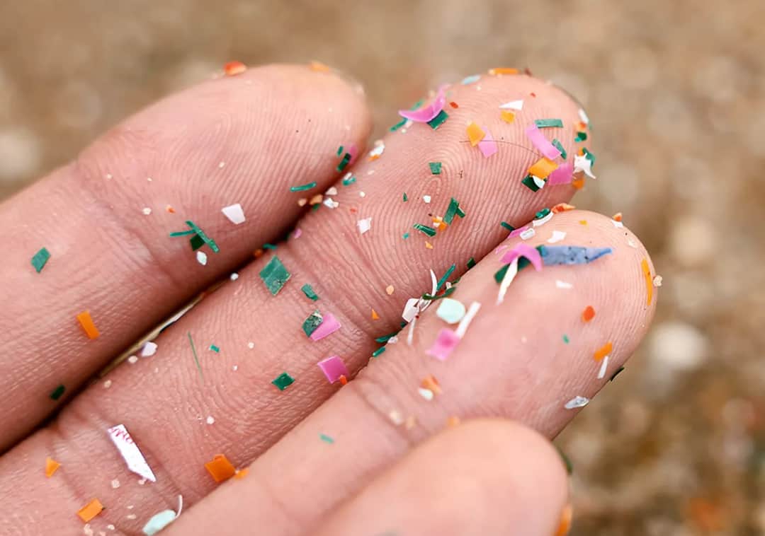 ארה"ב פותחת חזית חדשה: כך מתכוון הממשל להילחם במיקרו-פלסטיק