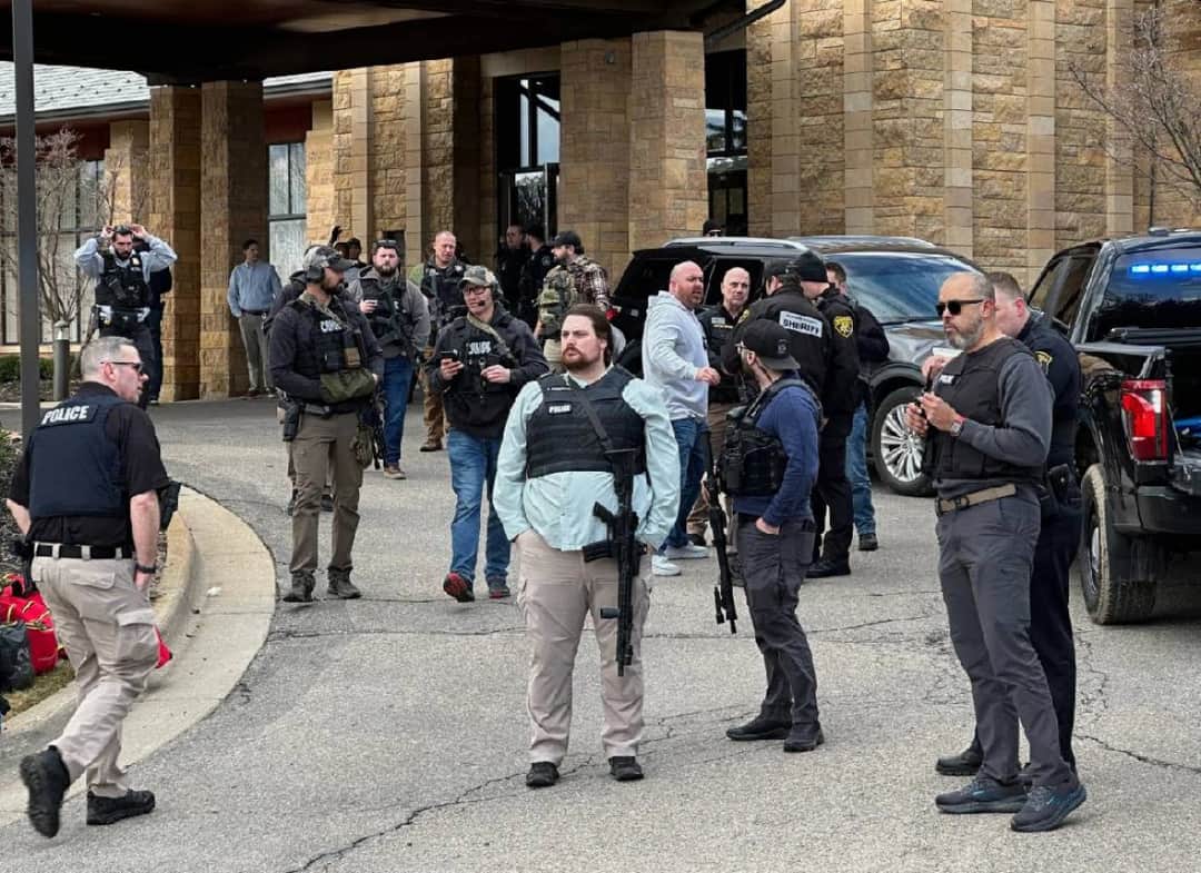 ארוע ירי בבית כנסת: אין נפגעים במתקפה על “טמפל ישראל” במישיגן. ילדי גן הילדים פונו בבטחה. היורה נהרג  