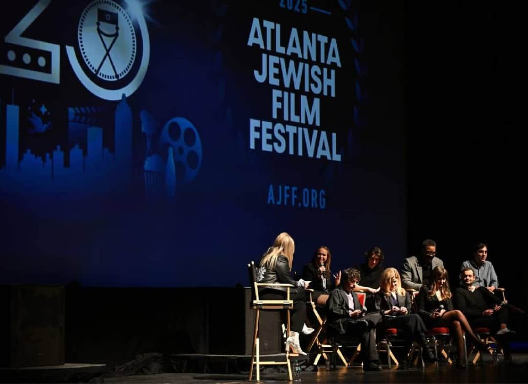 פסטיבל הסרטים היהודי בחר בכוונה שופט אנטי-ציוני: סערה שחושפת סדק עמוק בלב הקהילה