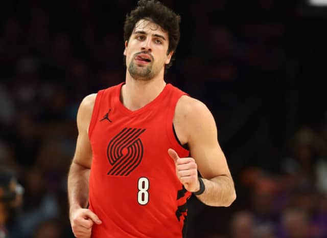 קלע היסטוריה: דני אבדיה צלף 41 נקודות, הוביל את פורטלנד לפלייאוף — והפך לישראלי הראשון אי פעם שישחק שם