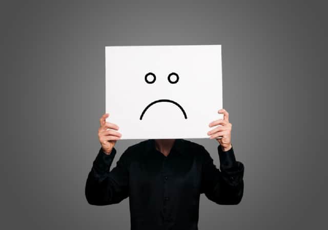 משבר אמצע החיים זה מדעי: זהו הגיל המדויק שבו תרגישו הכי פחות מאושרים